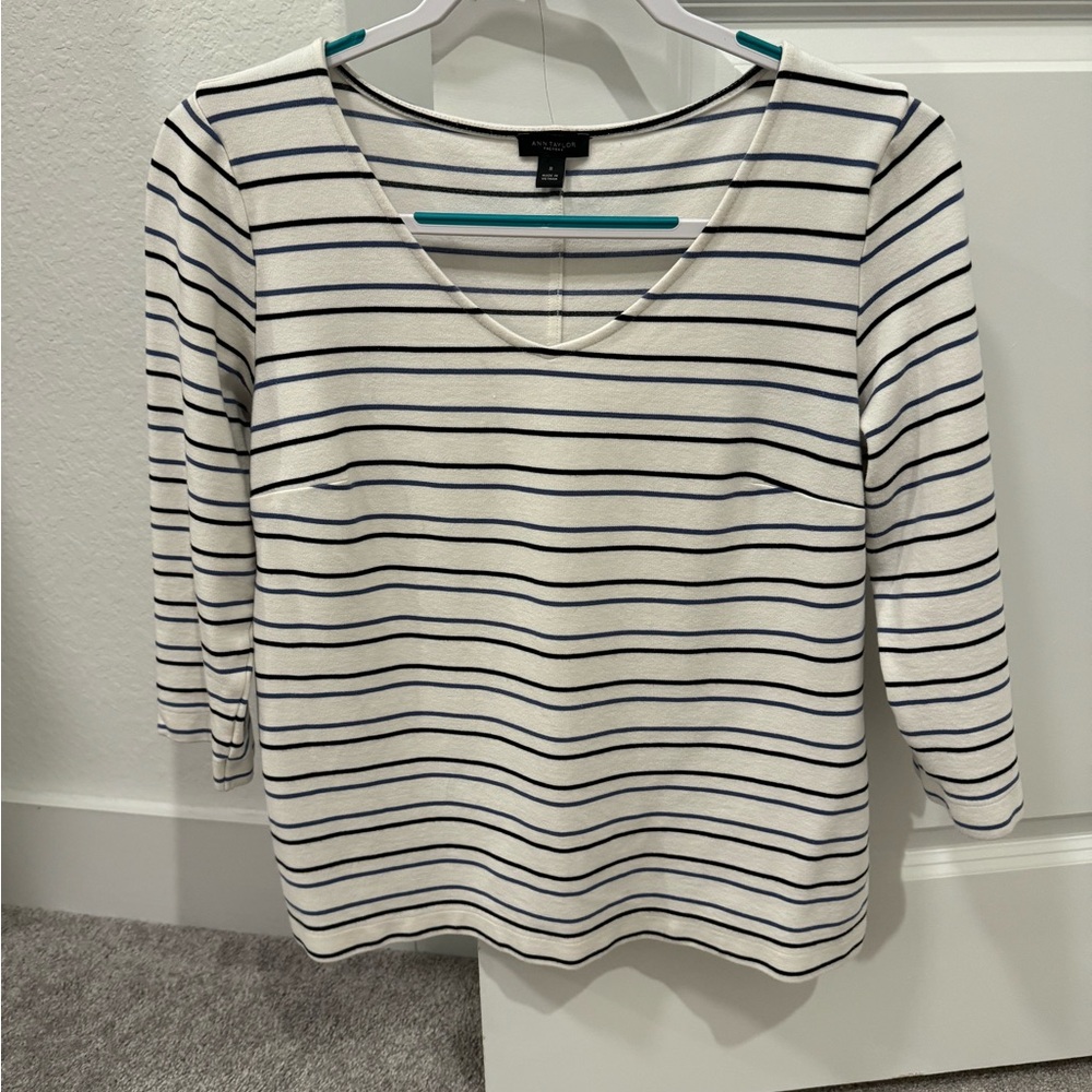 Ann Taylor top M